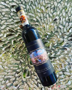 packaging nella presentazione della bottiglia