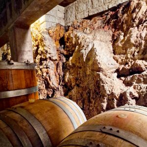 cantina naturale in roccia carsica